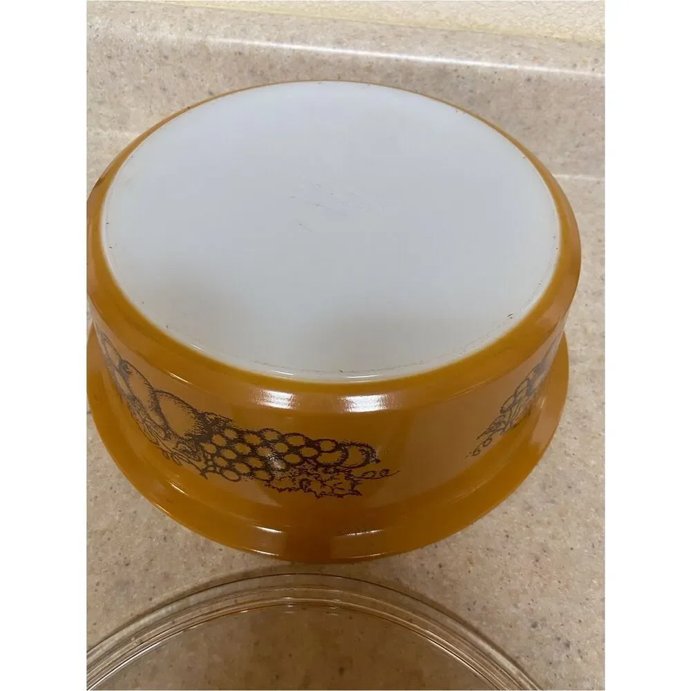 VTG,Corningware Yellow Casserole with Harvest Fruit Motif and Glass Lid